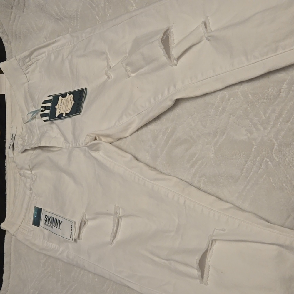 Wax Jean Skinny Regular rise Size: 11 Color: White